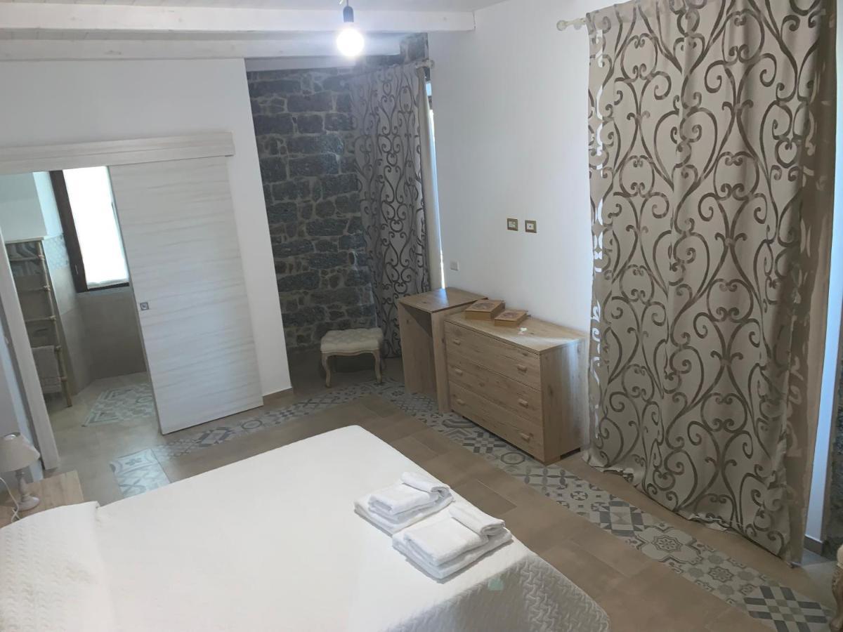 Nicola'S House Bed & Breakfast Benetutti Екстериор снимка